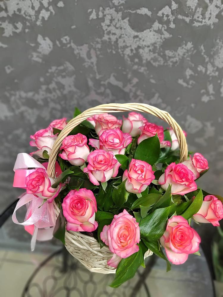 Цветочная композиция из Розы в корзине в Белорецке