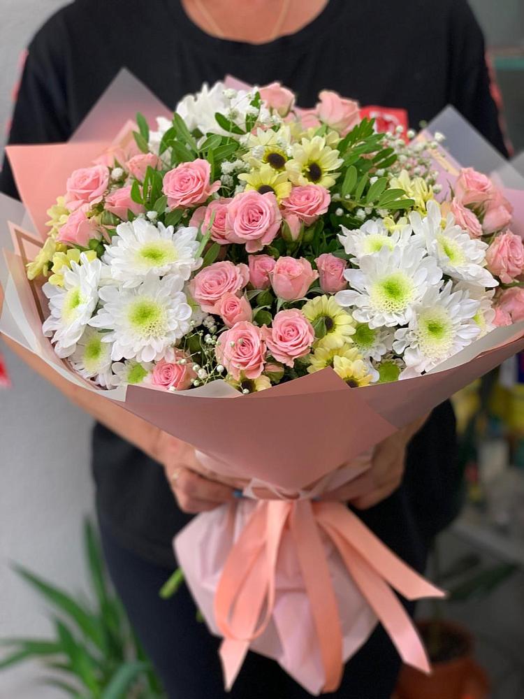 Букет цветов из: Розы и Хризантемы в Белорецке