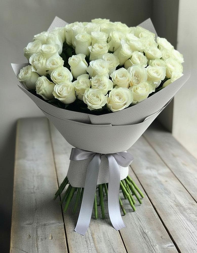 Букет 35 Белых роз в Белорецке