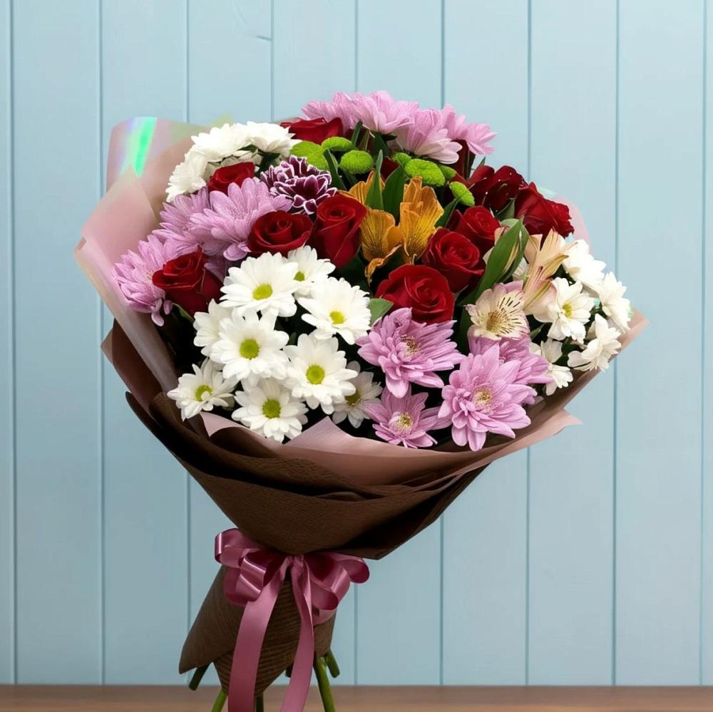 Букет цветов из: Розы, Хризантемы и Альстромерии в Белорецке